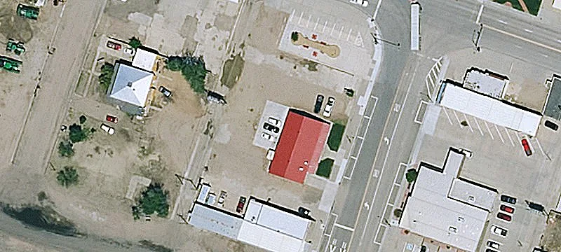 12 Main St