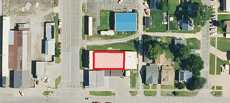 110 Grand Ave