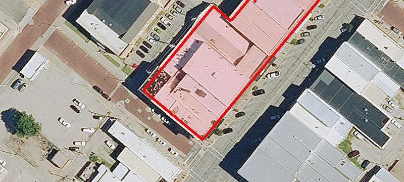 206 Douglas Ave