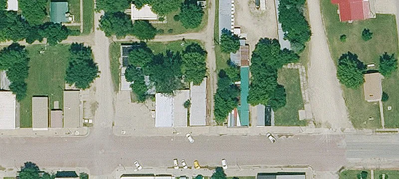 110 Mackenzie St