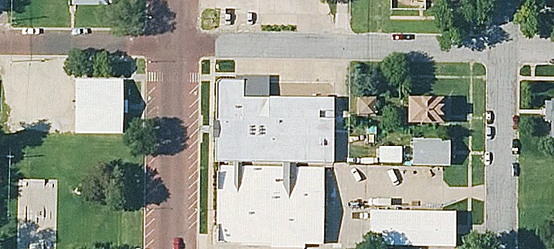 802 Main St