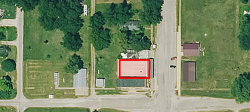 106 Commercial St