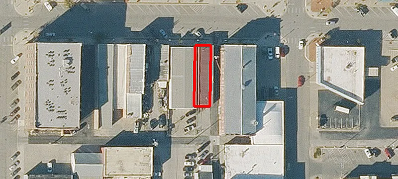 810 Commercial St