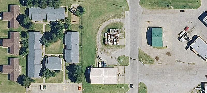1402 Dees Ave