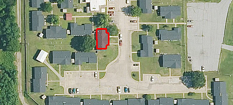 1301 Elm St