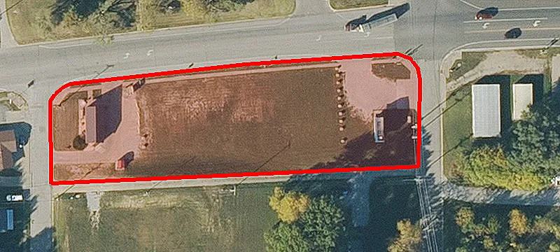 1700 Main St