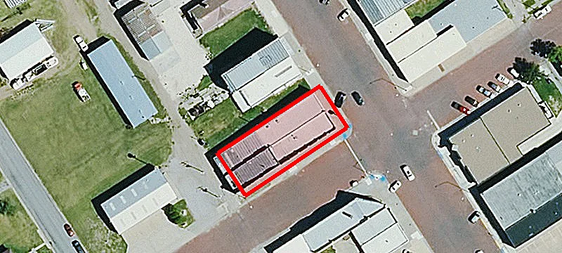401 Main St