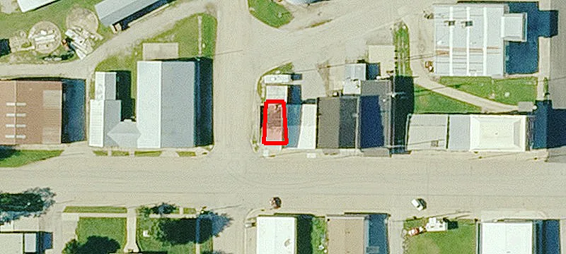 401 Main St