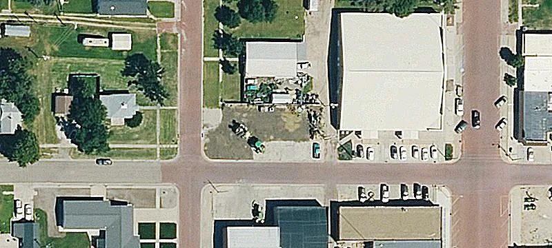 106 Maple St