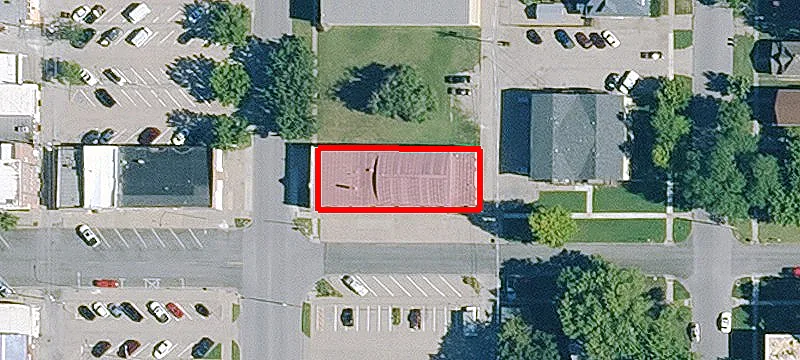 702 Mechanic St