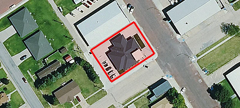 301 Main St