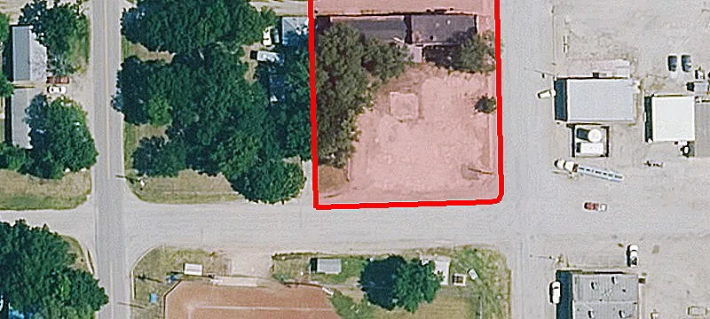110 Plumb Ave
