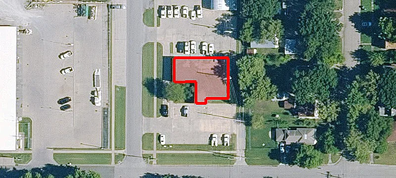 210 2nd Ave