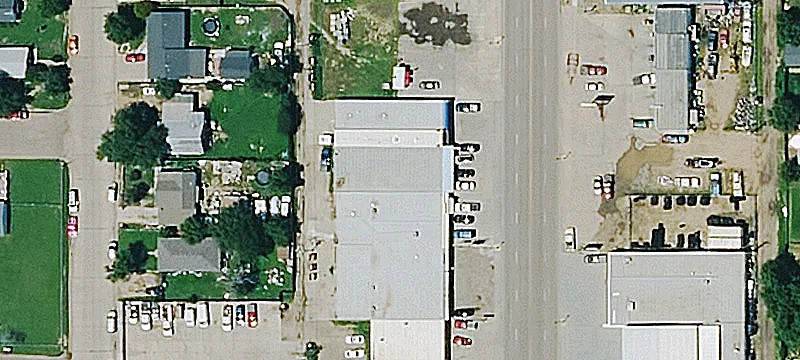 828 Kansas Ave