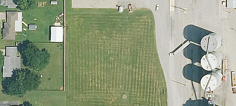 300 Country Rd