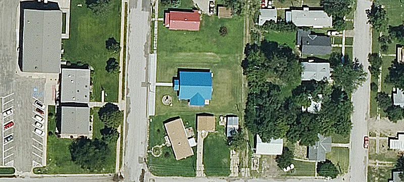 307 2nd Ave