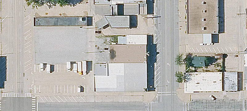 1607 Main St