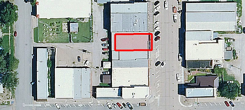 715 Main St
