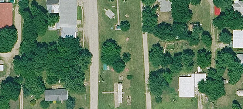 Mackenzie St
