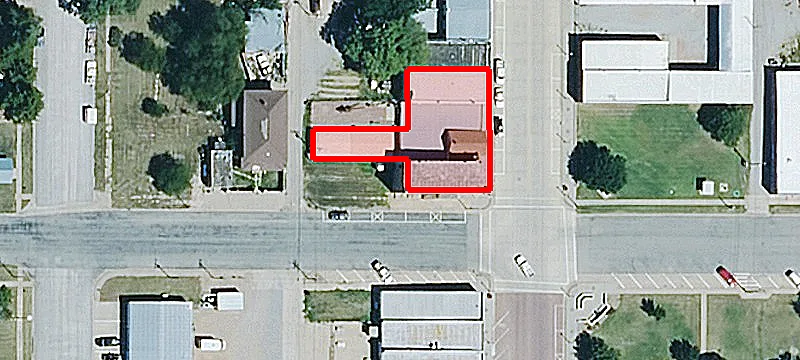 423 Main St