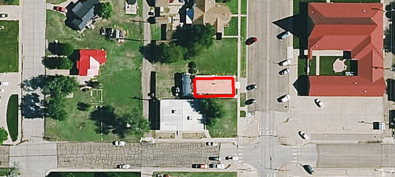 307 Main St