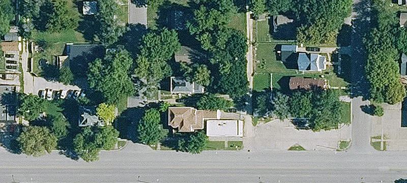 606 Cottonwood St