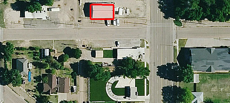401 Main St