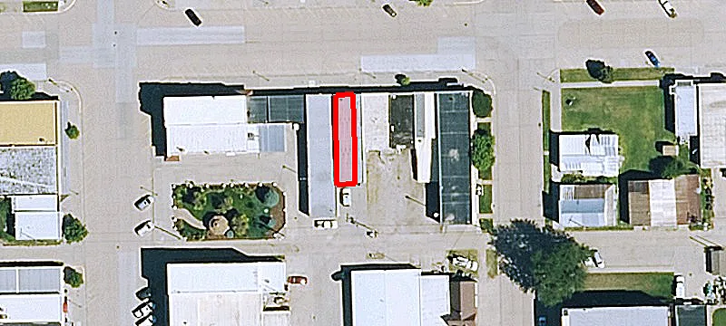412 Main St