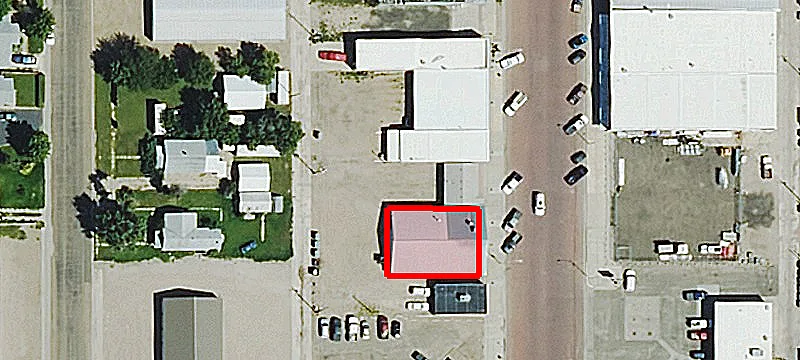 1616 Main Ave