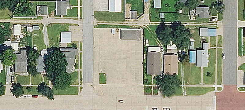212 Kansas Ave