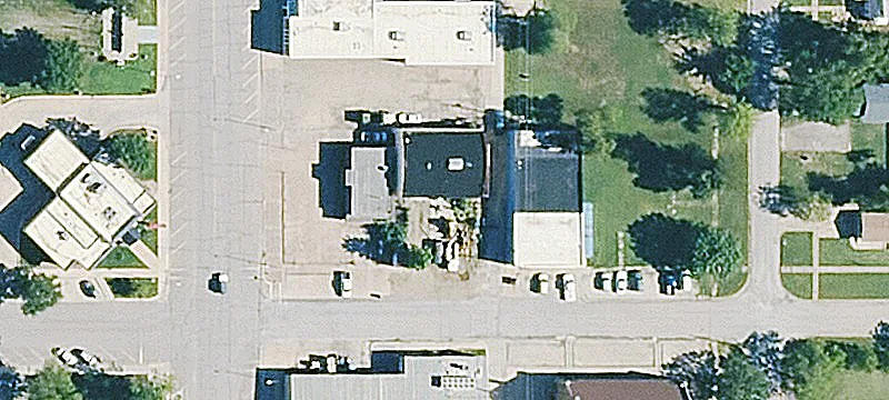 106 4th St