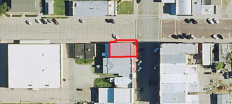 101 Main St
