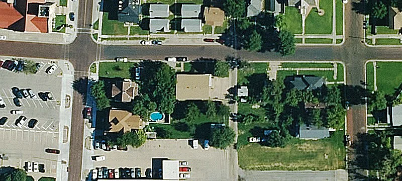 105 Vine St