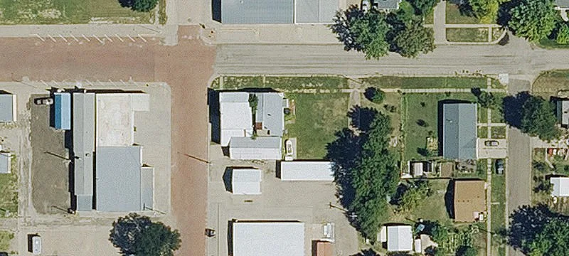 122 Ctr St