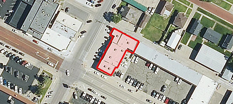 1300 Main St