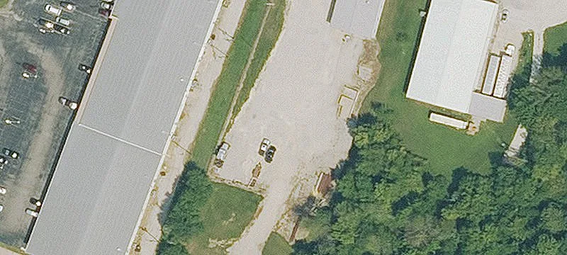 11 Lewis Dr