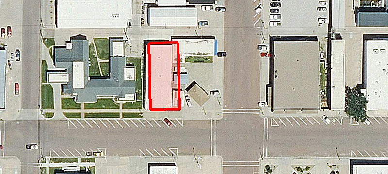 201 Main St