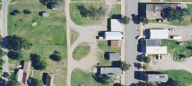 120 Kansas Ave