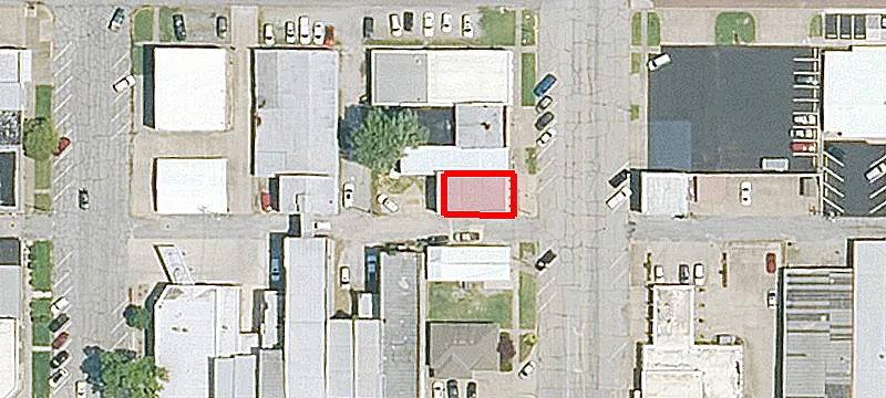 121 Kansas Ave