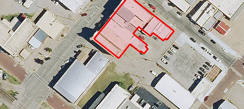 115 Douglas Ave