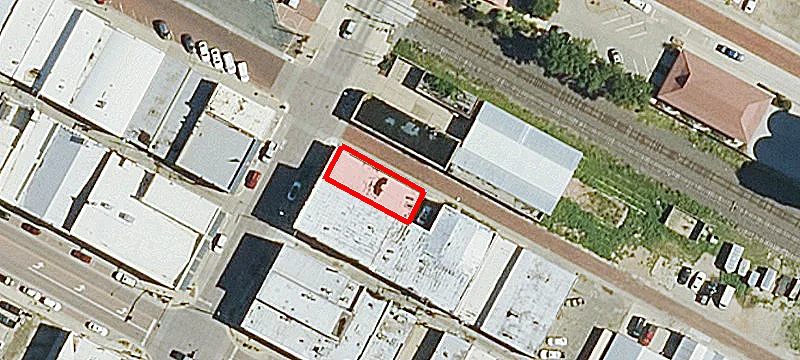 810 Main St