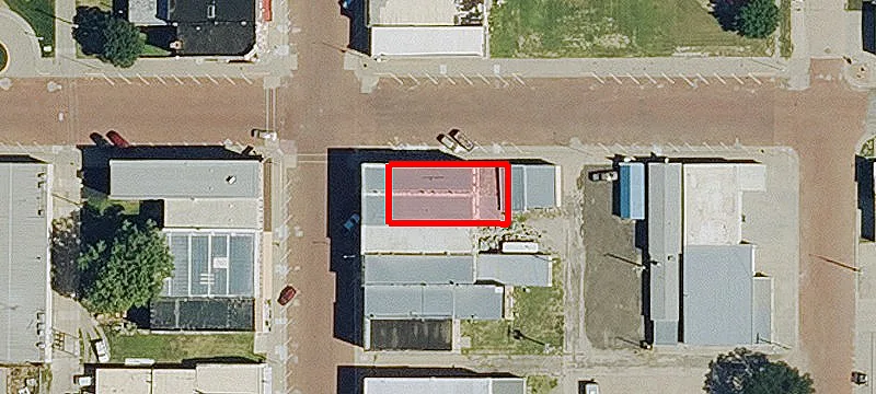 124 Commercial St