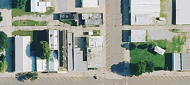 916 Central St