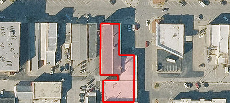 806 Commercial St