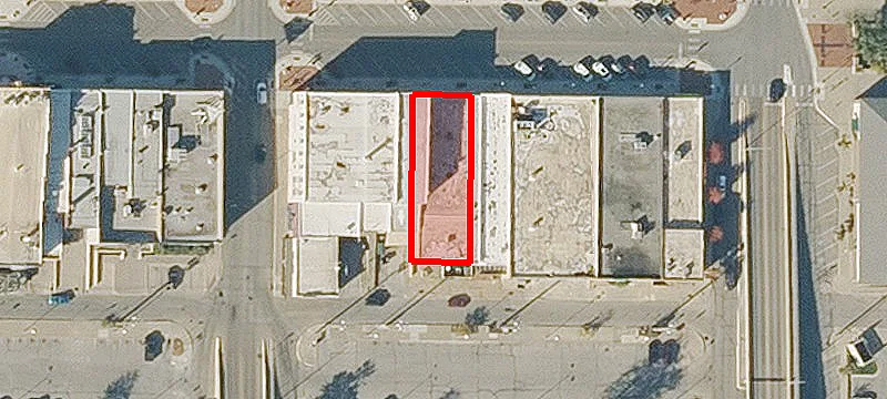 516 Commercial St