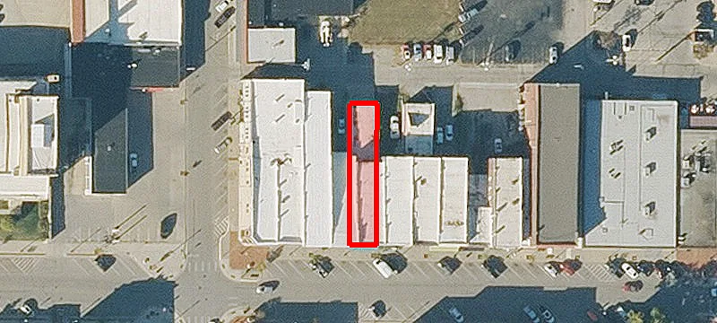 725 Commercial St