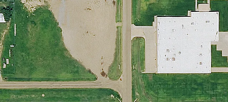 320 Stadium Rd