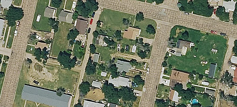 205 2nd St