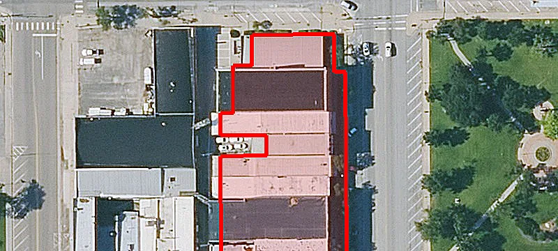 1415 Main St