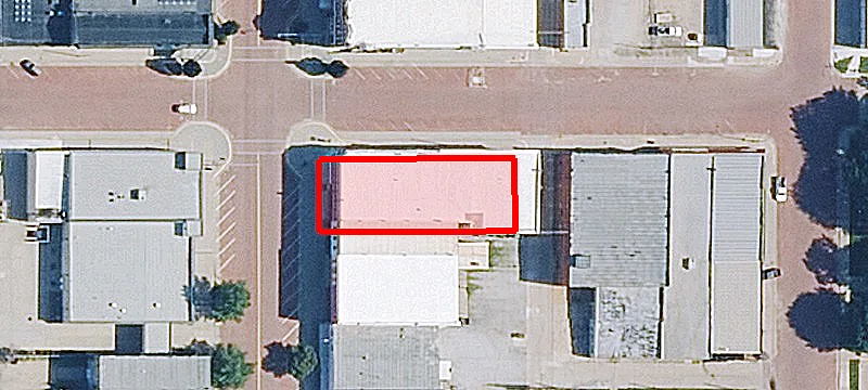 152 Main St